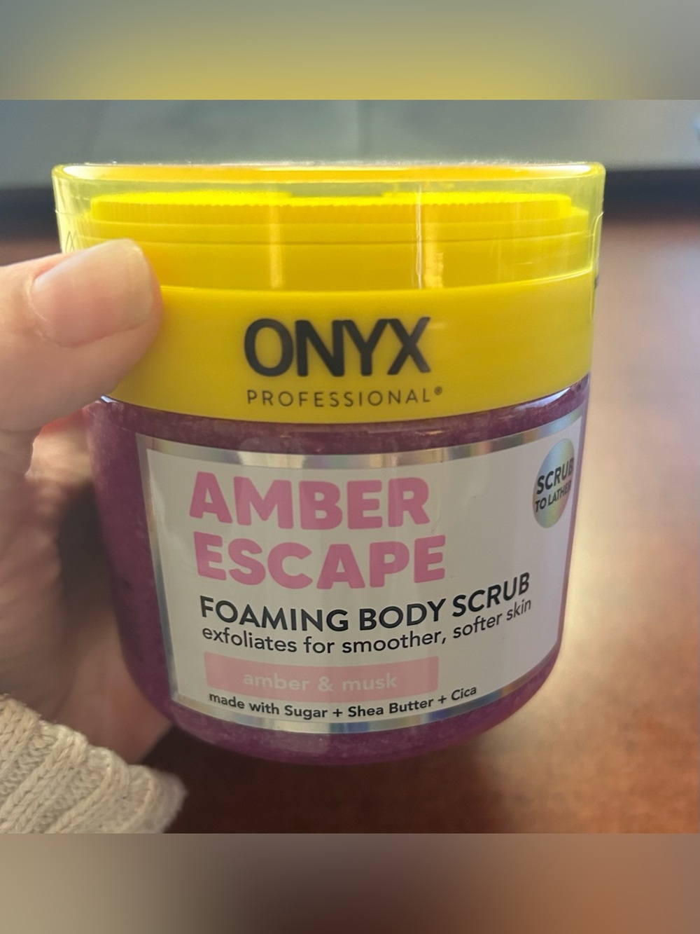 Onyx Professional Amber Escape Foaming Body Scrub Sugar Shea Butter Exfoliating